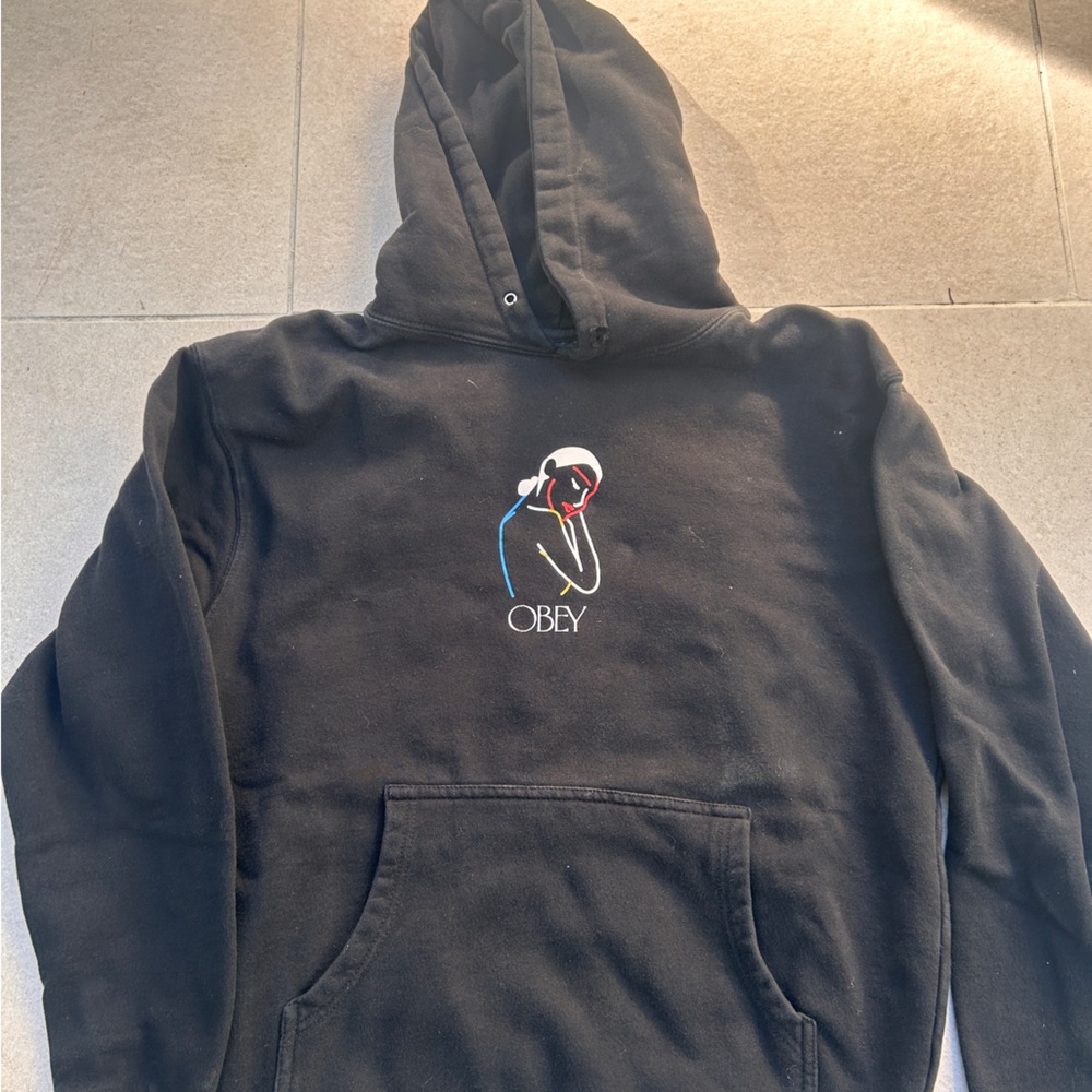 Black M Streetwear OBEY Hoodie